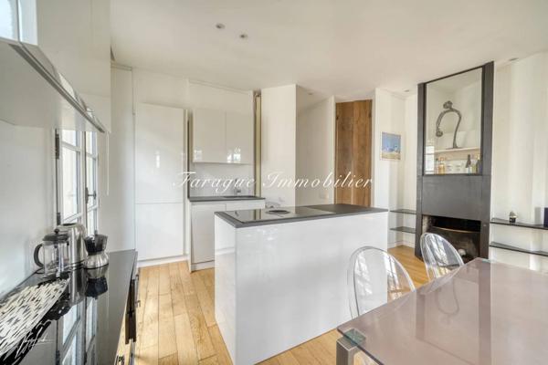 Appartement d’exception avec panorama unique sur la Porte Saint-Denis