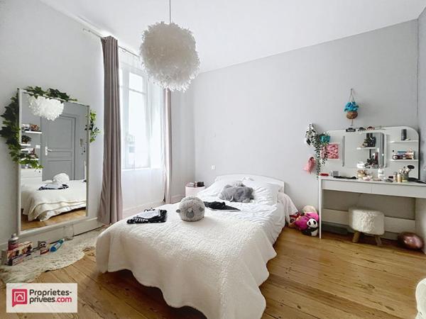 Maison familiale  5 pièces 200 m2