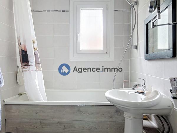 À vendre - Maison traditionnelle, 7 pièces située à Cramoisy (60660)