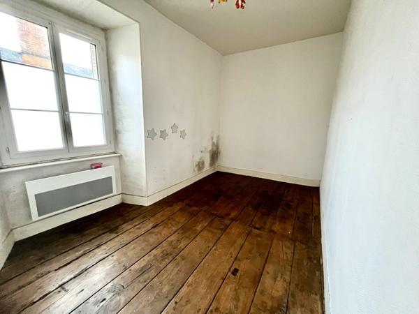 Appartement à vendre |  Saint-Yrieix-la-Perche |  4 pièces | 81 m²