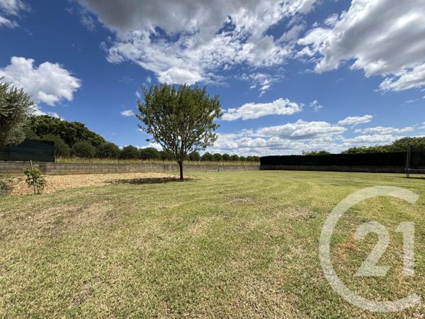 Terrain à vendre  878 m2 VEZENOBRES - 30