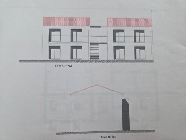 TERRAIN A BATIR - Projet de 2 maisons pour faire 4 logements indépendants