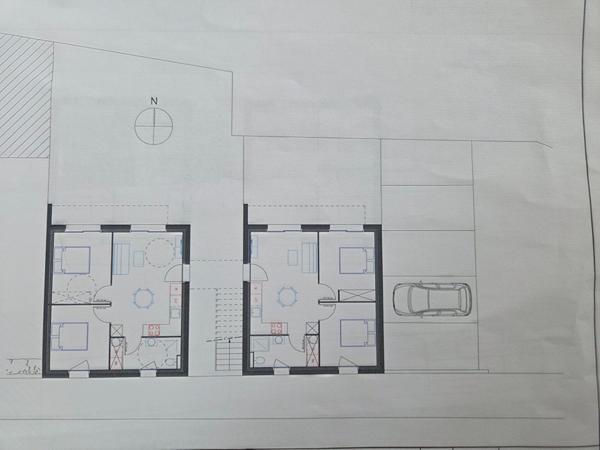 TERRAIN A BATIR - Projet de 2 maisons pour faire 4 logements indépendants