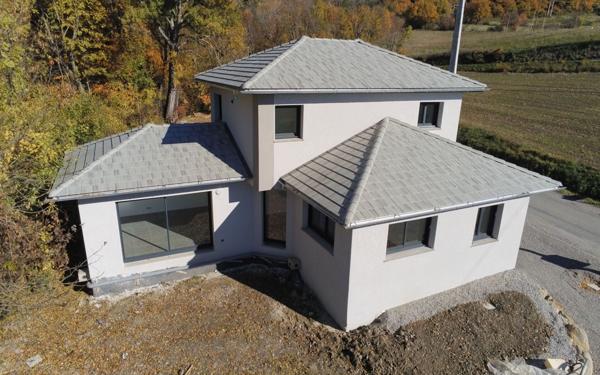 Maison à vendre    5 pièces • 113,80 m2 La Rochette