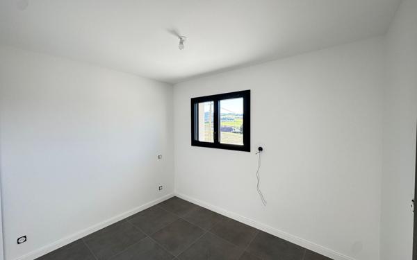 Maison à vendre    5 pièces • 113,80 m2 La Rochette