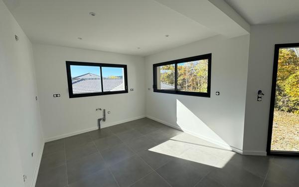 Maison à vendre    5 pièces • 113,80 m2 La Rochette