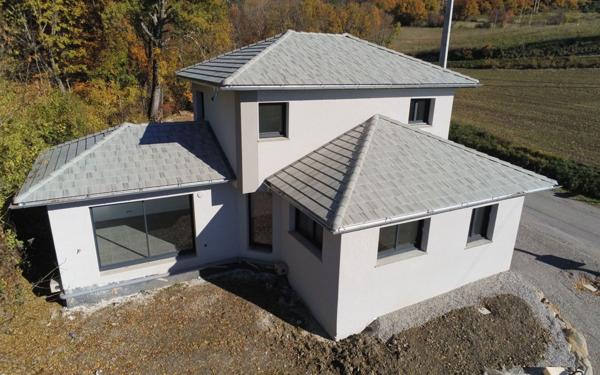 Maison à vendre    5 pièces • 113,80 m2 La Rochette