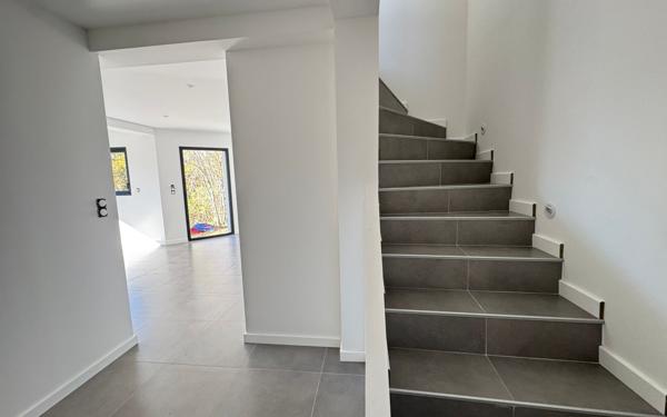 Maison à vendre    5 pièces • 113,80 m2 La Rochette