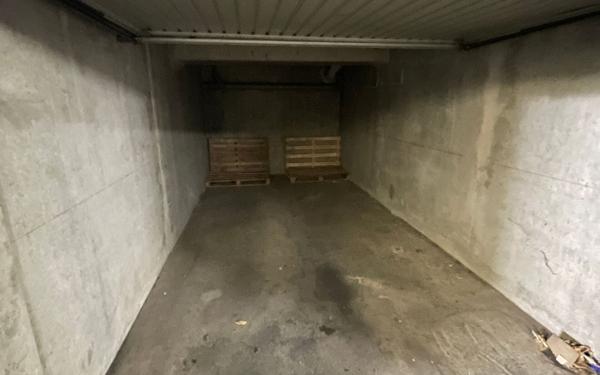Stationnement à vendre