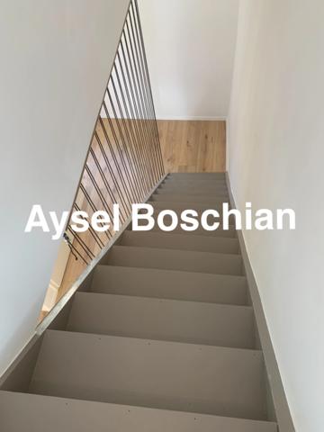 MAISON 86M2 -JARDIN- GARAGE 2 VOITURES