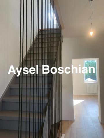 MAISON 86M2 -JARDIN- GARAGE 2 VOITURES