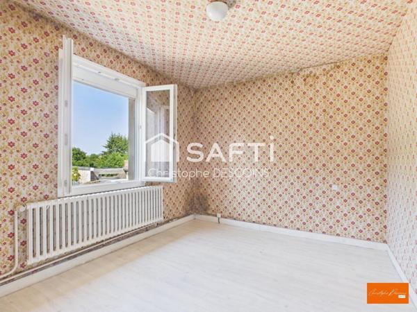 Maison de campagne avec fort potentiel à 5 minutes de Mayenne !