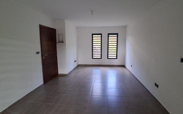 Appartement à vendre    2 pièces • 42,94 m2 Remire-Montjoly