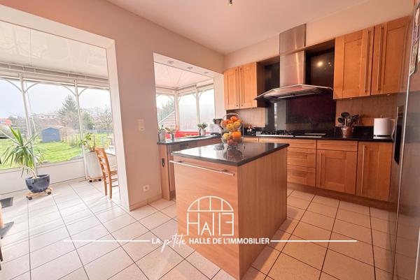 Maison 8 pièces - 170 m² Exclusivité efficity