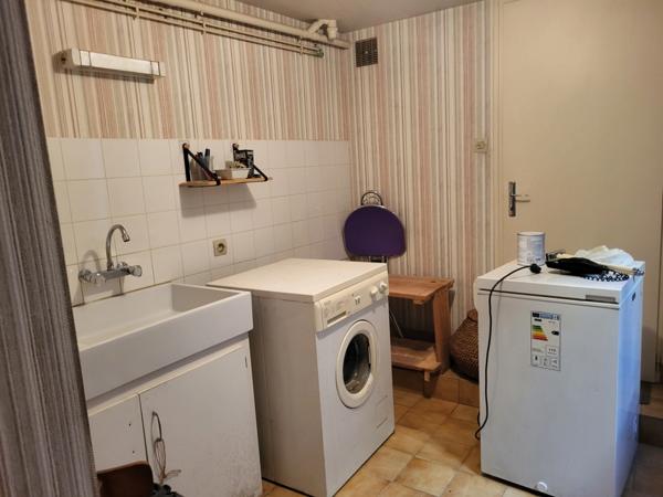 Maison à vendre 5 pièces AIRVAULT (79) Terrain 128 m²