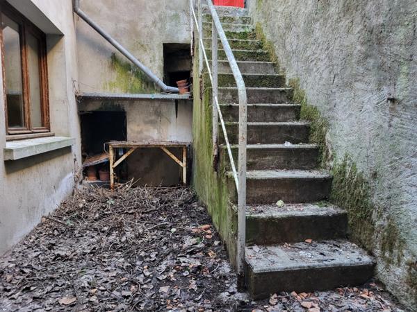 Maison à vendre 5 pièces AIRVAULT (79) Terrain 128 m²