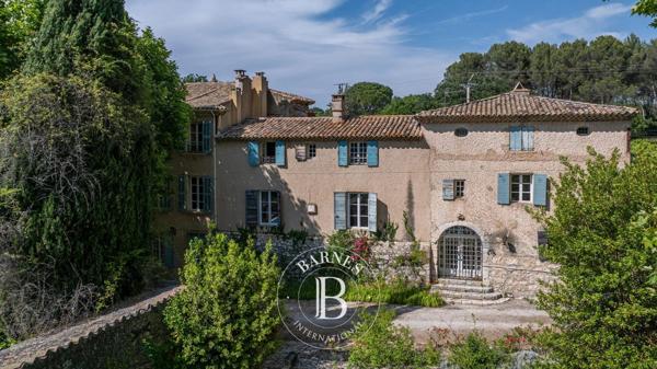 Aix-en-Provence, Château 13 Chambres -  1 011 m² à vendre
