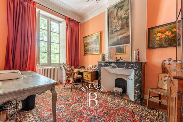 Aix-en-Provence, Château 13 Chambres -  1 011 m² à vendre