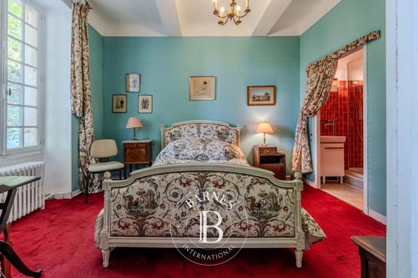 Aix-en-Provence, Château 13 Chambres -  1 011 m² à vendre