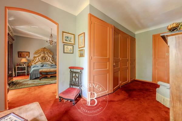 Aix-en-Provence, Château 13 Chambres -  1 011 m² à vendre