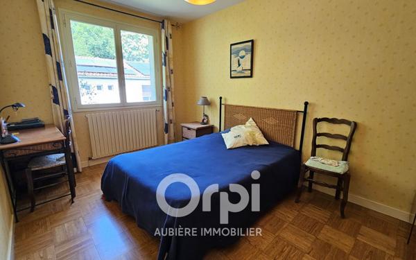 Maison à vendre    5 pièces •  Ceyrat