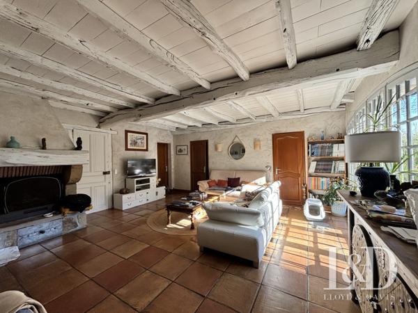 FERME ENTIÈREMENT RÉNOVÉE PARC ARBORÉ