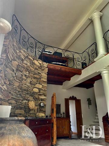 propriété exceptionelle avec vue panoramique unique sur les îles toscanes