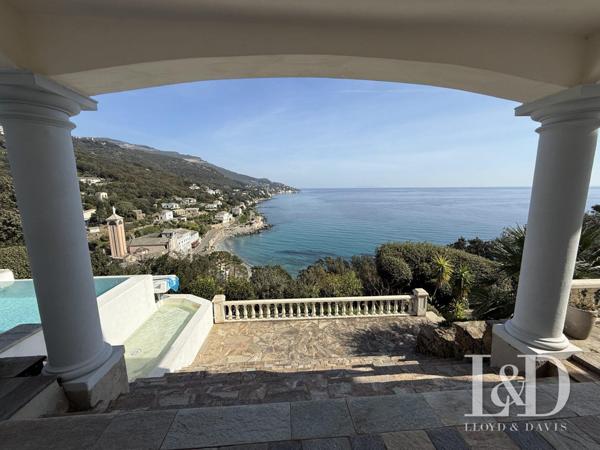 propriété exceptionelle avec vue panoramique unique sur les îles toscanes