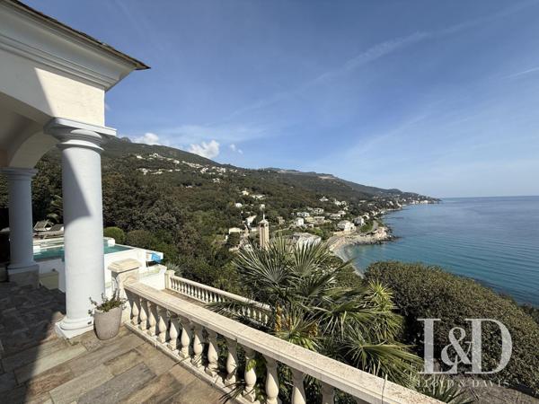 propriété exceptionelle avec vue panoramique unique sur les îles toscanes