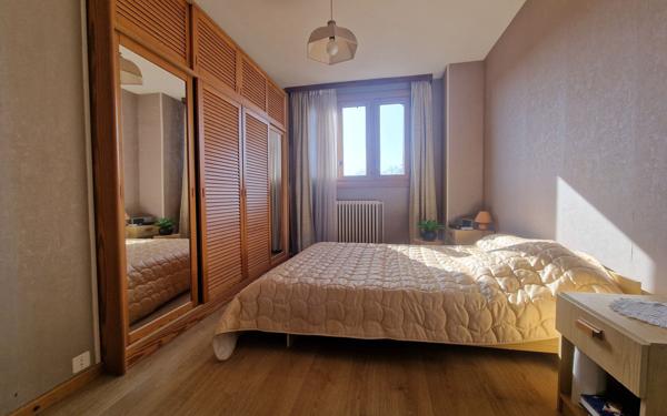 Maison à vendre    4 pièces • 106 m2 Saint-Thibault-des-Vignes