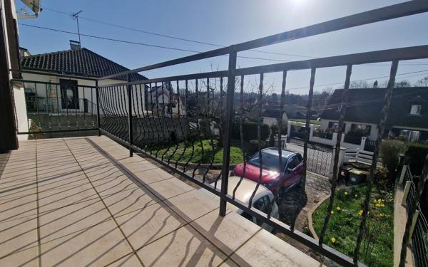 Maison à vendre    4 pièces • 106 m2 Saint-Thibault-des-Vignes