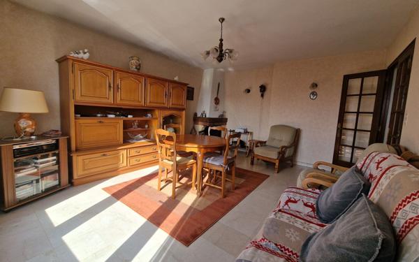 Maison à vendre    4 pièces • 106 m2 Saint-Thibault-des-Vignes