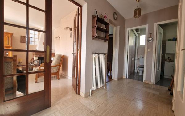 Maison à vendre    4 pièces • 106 m2 Saint-Thibault-des-Vignes