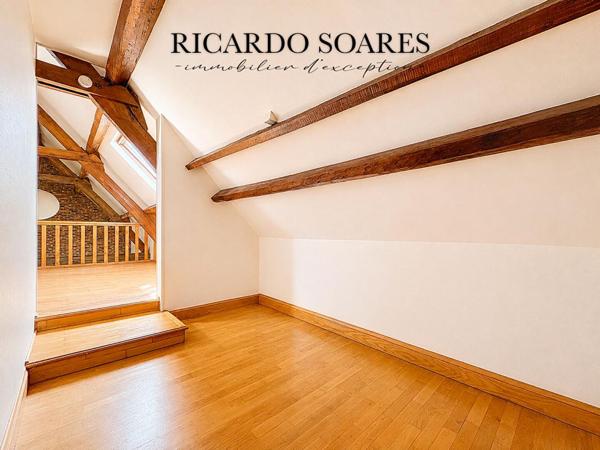 60700 SAINT-MARTIN-LONGUEAU / LONGÈRE 176m2 AU SOL / 3 CHAMBRES / GRAND SÉJOUR / TERRAIN 778m2