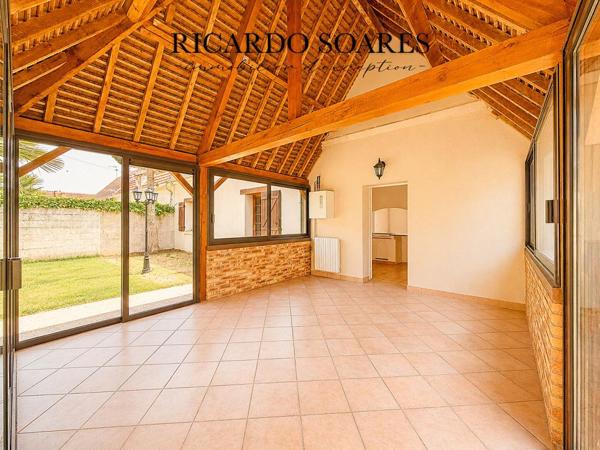 60700 SAINT-MARTIN-LONGUEAU / LONGÈRE 176m2 AU SOL / 3 CHAMBRES / GRAND SÉJOUR / TERRAIN 778m2