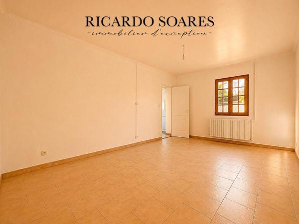60700 SAINT-MARTIN-LONGUEAU / LONGÈRE 176m2 AU SOL / 3 CHAMBRES / GRAND SÉJOUR / TERRAIN 778m2