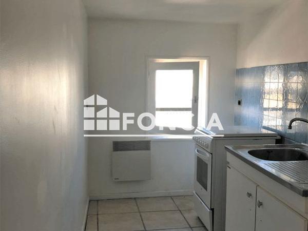 Location Appartement 2 pièces 45.99 m² - 2 RUE D'EMPARE Castres 81100
