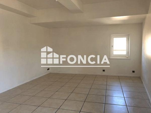 Location Appartement 2 pièces 45.99 m² - 2 RUE D'EMPARE Castres 81100