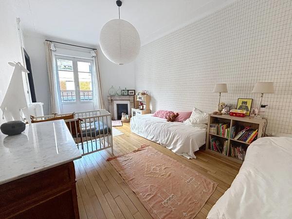 Maison à vendre 10 pièces, jardinet, REIMS (51)