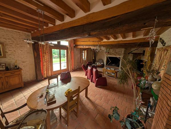 Exceptionnelle Propriété de Campagne - 10 pièces, 322 m² sur 5,8 hectares