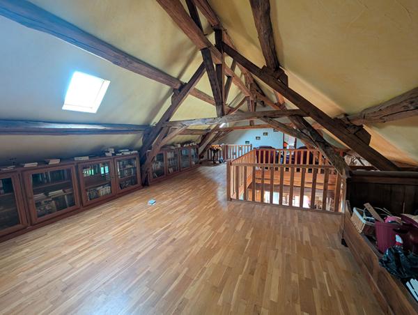 Exceptionnelle Propriété de Campagne - 10 pièces, 322 m² sur 5,8 hectares