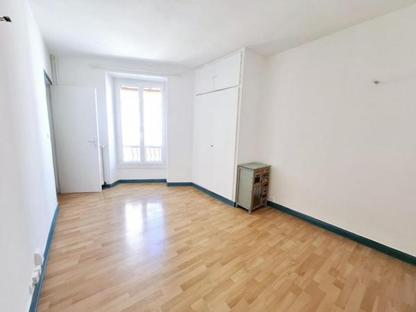 Charmant 2 pièces de 31 m2 à 2 pas des Buttes Chaumont Paris 19e