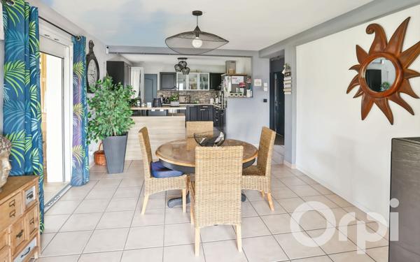 Maison à vendre    9 pièces • 207 m2 Gournay-en-Bray