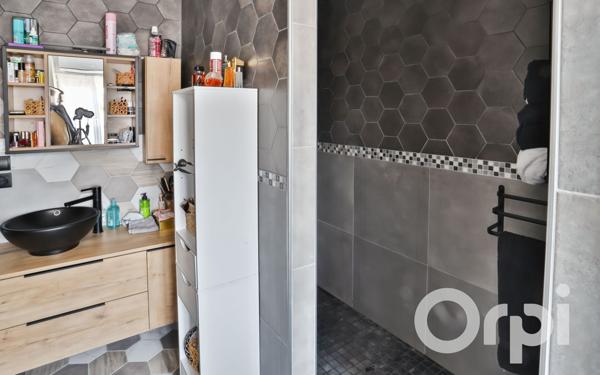 Maison à vendre    9 pièces • 207 m2 Gournay-en-Bray