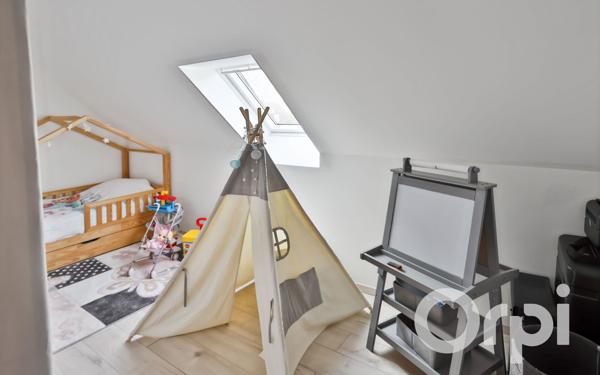 Maison à vendre    9 pièces • 207 m2 Gournay-en-Bray