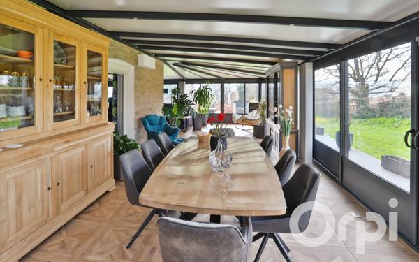 Maison à vendre    9 pièces • 207 m2 Gournay-en-Bray