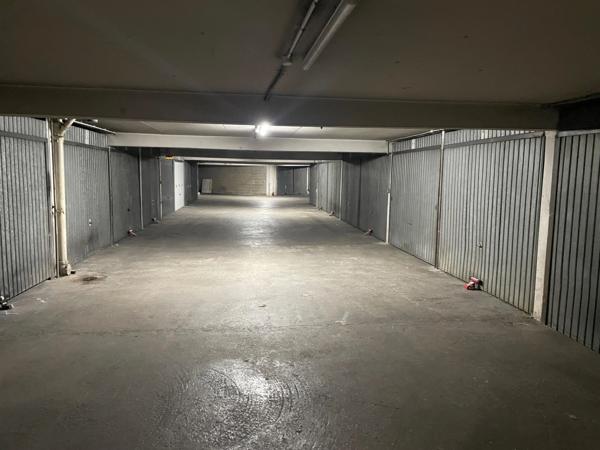 Lot de 5 grands boxes vendus loués PARIS 18EME ARRONDISSEMENT (75)