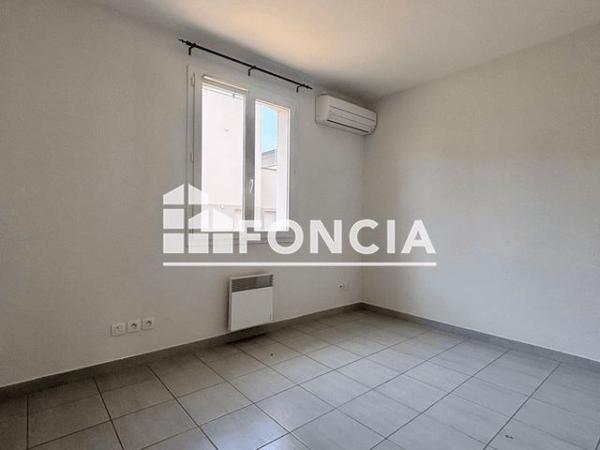 À vendre Local commercial 69.14 m² - Villeneuve-lès-béziers 34420