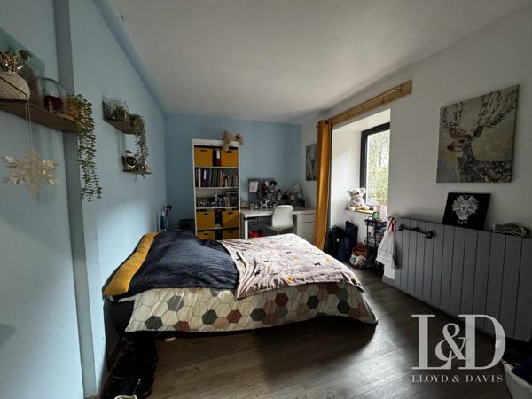 Magnanerie du XVIe siècle Rénovée dans un Hameau Dominant la Vallée de l'Eyrieux