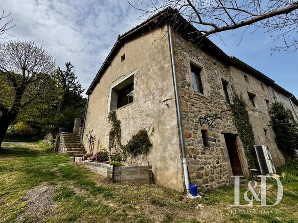 Magnanerie du XVIe siècle Rénovée dans un Hameau Dominant la Vallée de l'Eyrieux